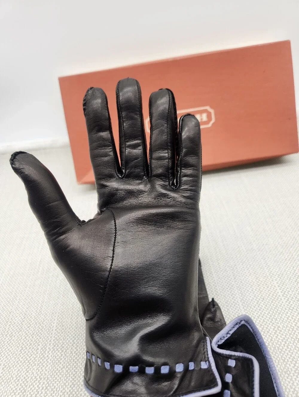 Coach Size 7 Gloves Vintage Black Leather Silk Lined Made In Italy